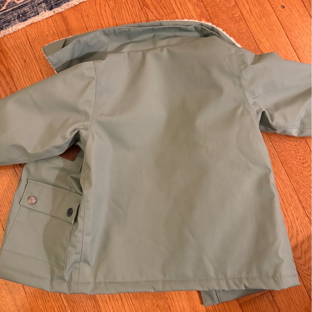 NWT Kuling | Shell Jacket Leaf Green | | Coats & Jackets Waterproof - Picture 8 of 8